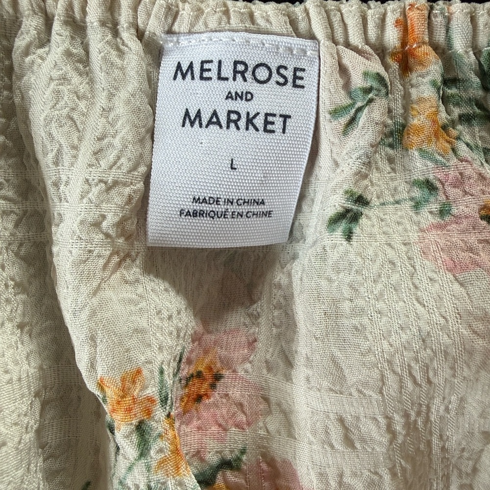 Melrose and Market Cream Floral Short Sleeve Blouse Large - Picture 8 of 9